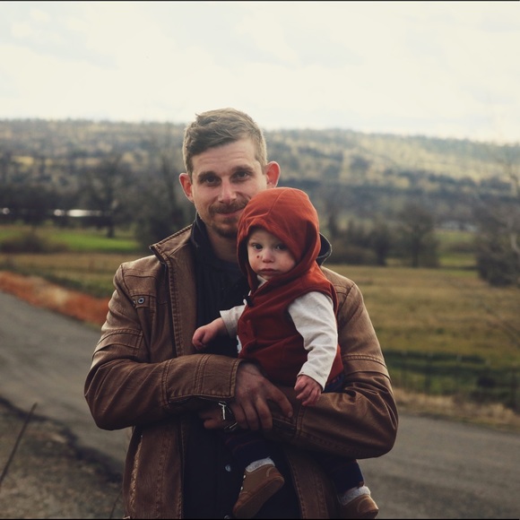 Meet your Posher, Ashlee - Picture 2 of 4